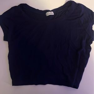 Malibu Beach Basics cropped shirt